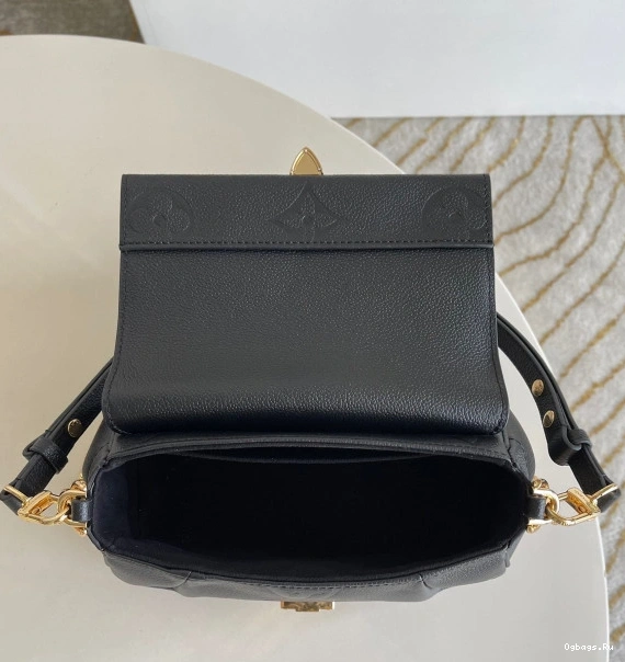 LOUIS FAVORITE VUITTON 0110